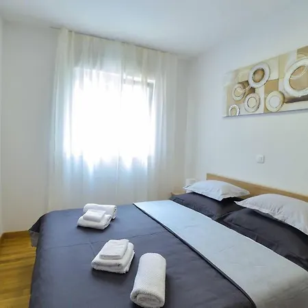 Apartment Nika *